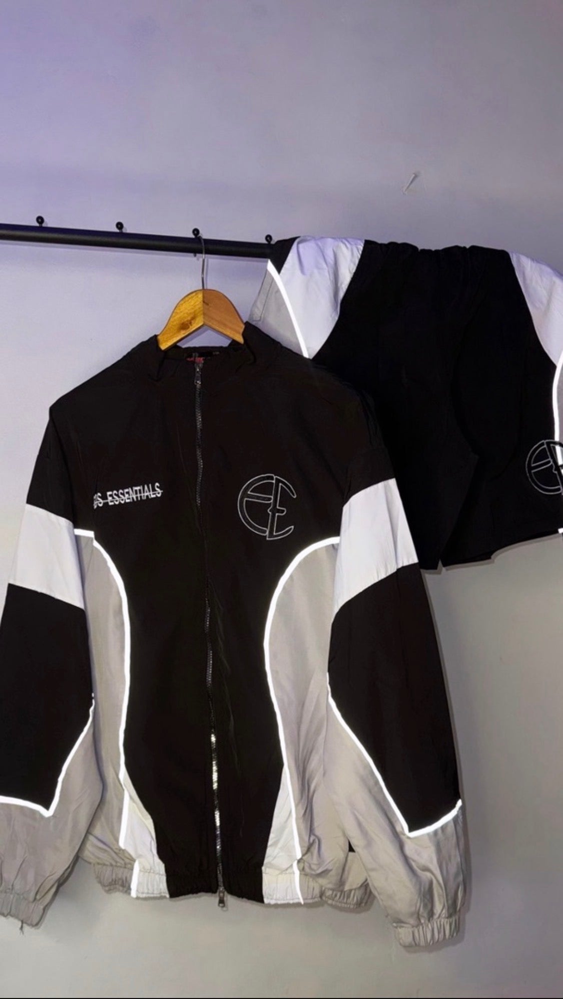 EE TRACKSHORT SET..